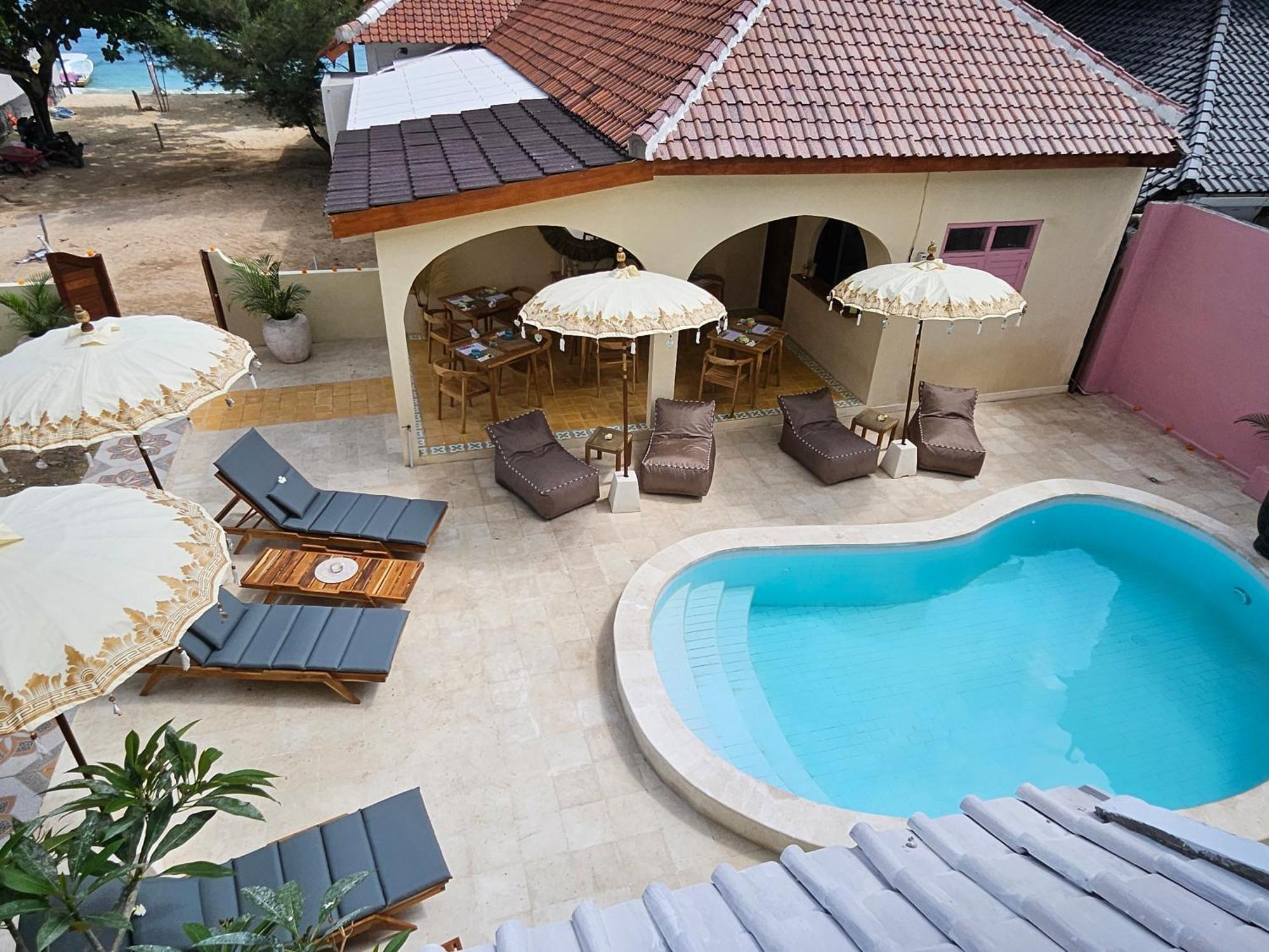Hotel United Colors Of Lembongan Nusa Lembongan Exterior foto